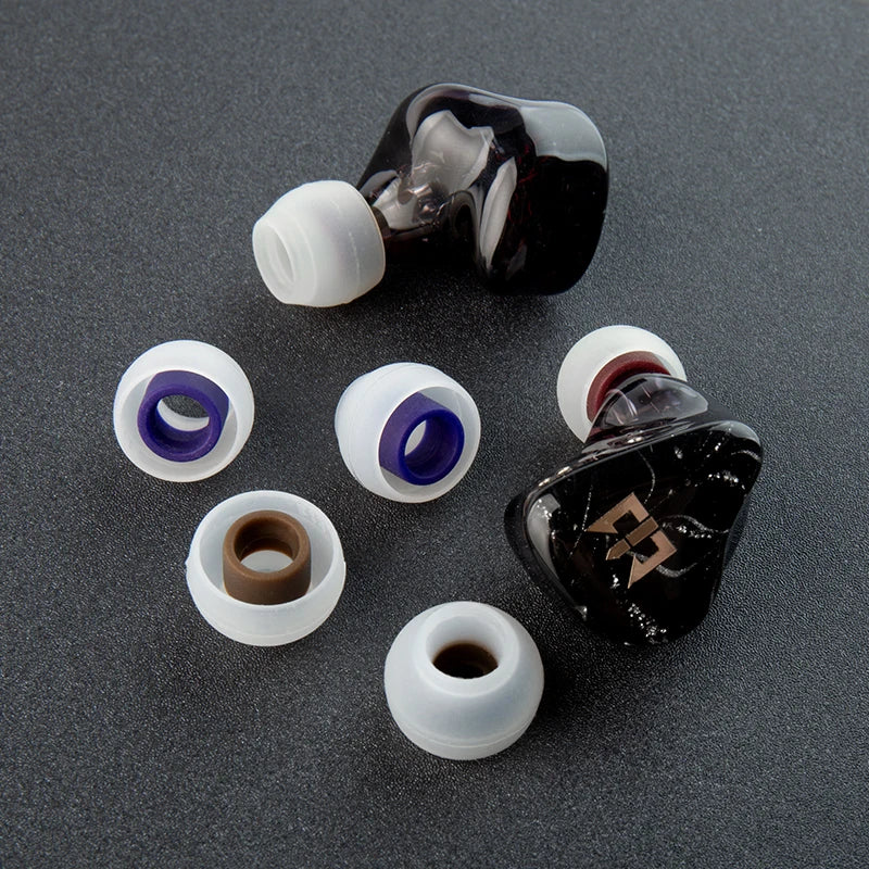 Silicone Ear Tips for Clearer, Richer Audio